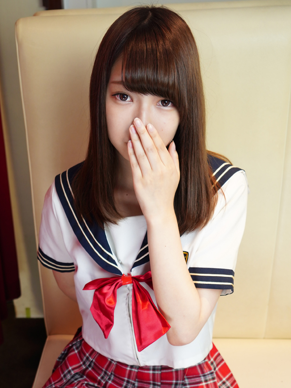 激安ヌキ道楽・難波店 グミ 26歳 T：162cm　B：85(D)　W：55　H：87